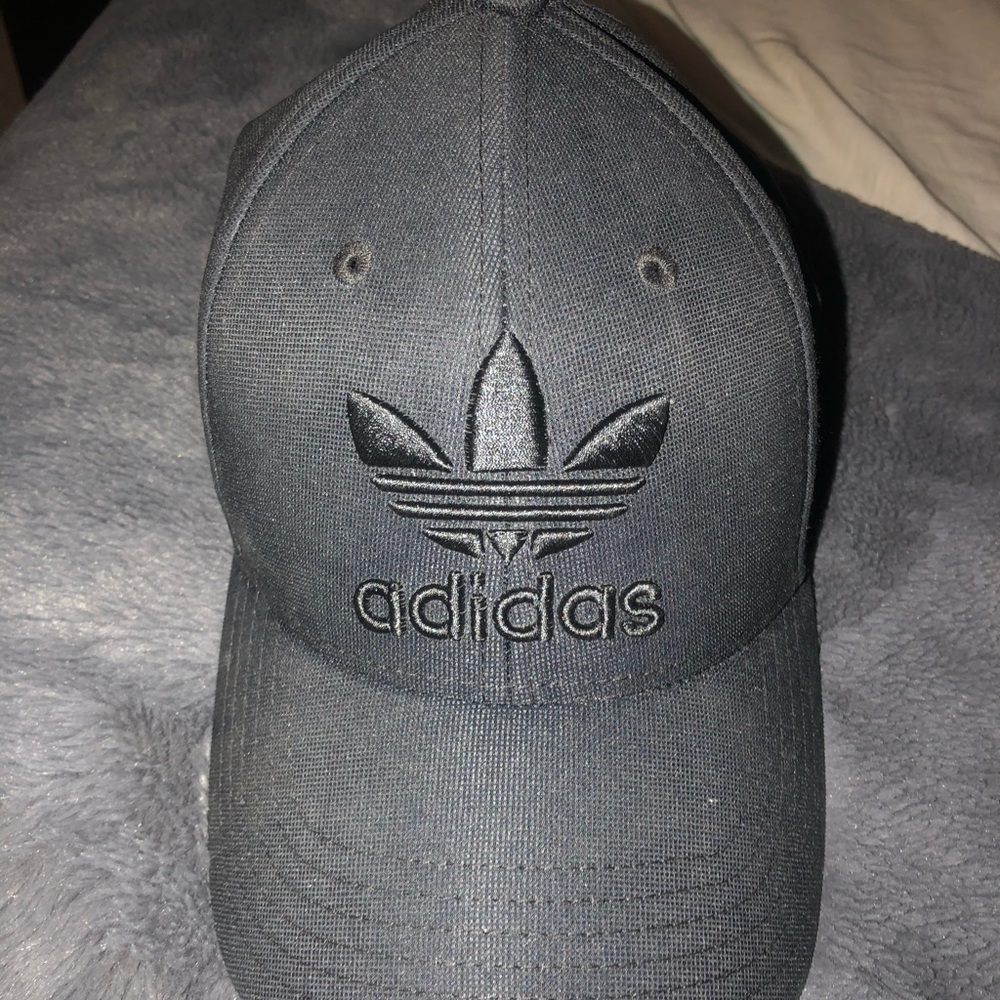 Black adidas baseball hat